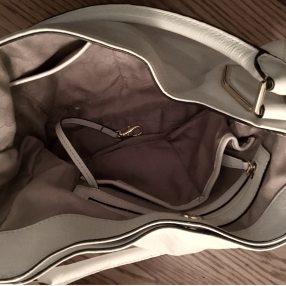 Michael Kors White Vanessa - Picture 3 of 9